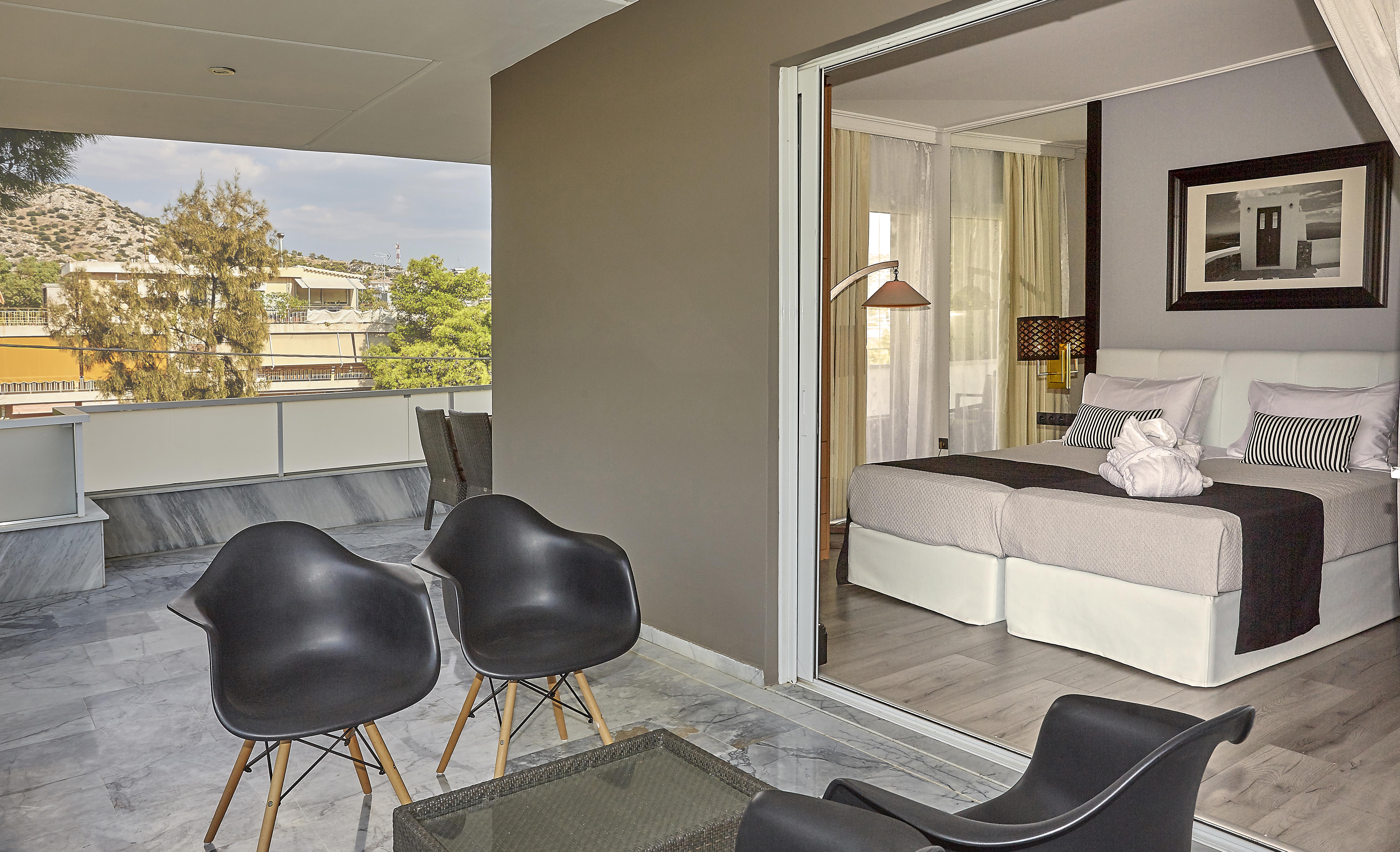 Athenian Riviera Hotel& Suites Extérieur photo