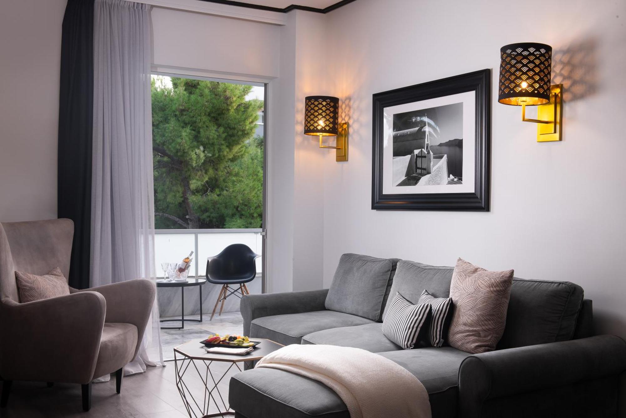 Athenian Riviera Hotel& Suites Extérieur photo