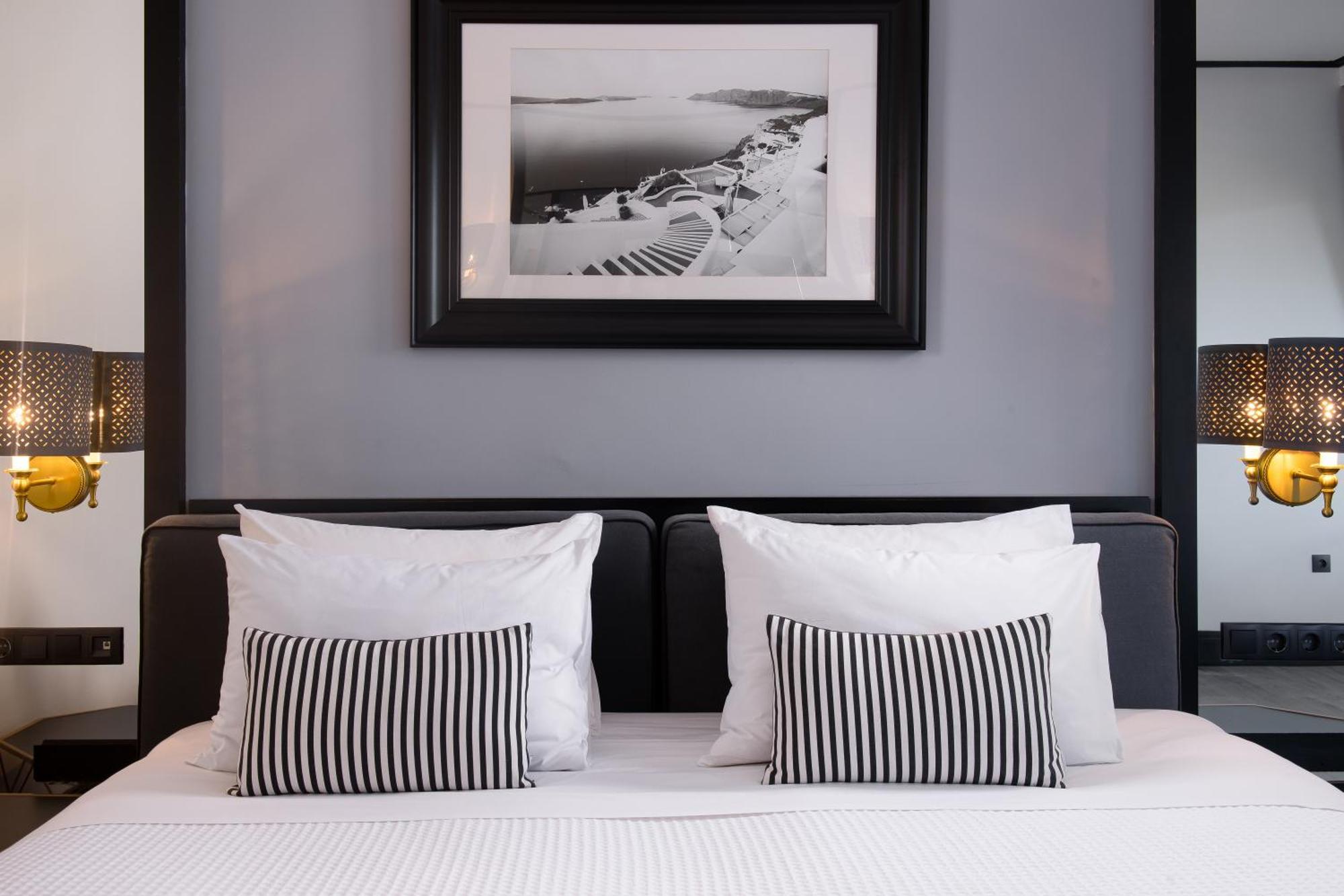 Athenian Riviera Hotel& Suites Extérieur photo